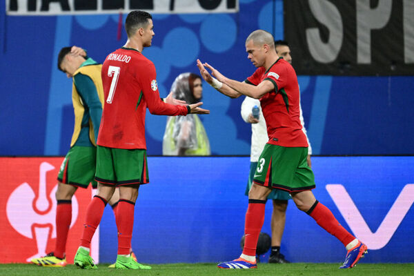 Vitria sofrida para Portugal, mas marcante para Cristiano Ronaldo, Pepe e Conceio