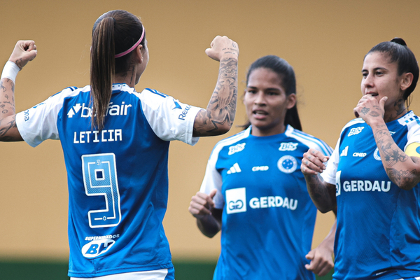 Cruzeiro goleia 3B da Amaznia e garante ponta no Brasileiro Feminino