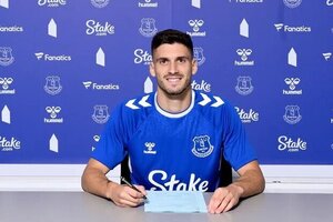 Rben Vinagre  reforo para o Everton