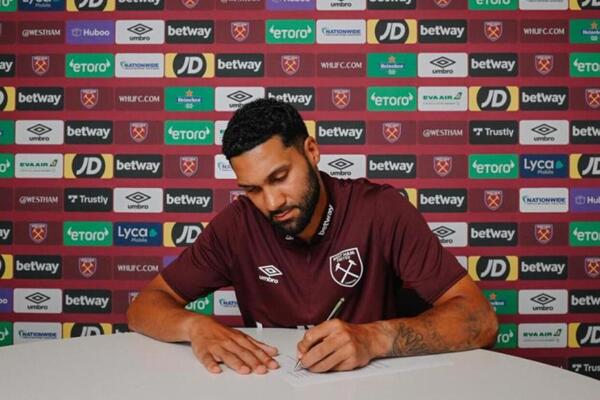 West Ham busca experiente goleiro no Sheffield