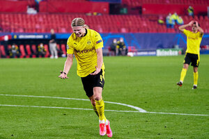 Sevilla no segura Haland, e Dortmund sai na frente