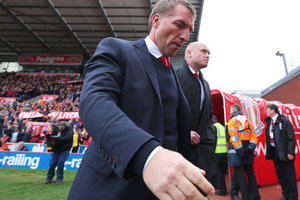 Aps goleada, Rodgers deixa futuro nas mos do Liverpool