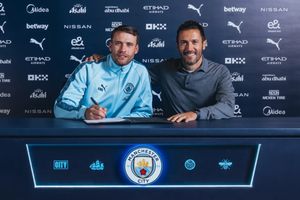Terceiro goleiro do Chelsea assina com o Manchester City