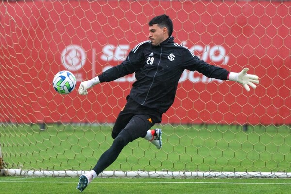 Goleiro Keiller ser emprestado ao Vasco at o fim de 2024