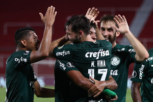 Com autoridade, Palmeiras vence o River Plate, na Argentina, e coloca um p na final da Libertadores