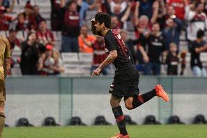 Atltico Paranaense vence Sport para ainda sonhar com Libertadores 