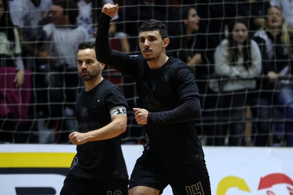 Corinthians vence o Magnus de virada e dispara na liderana do Paulisto: Veja a classific...