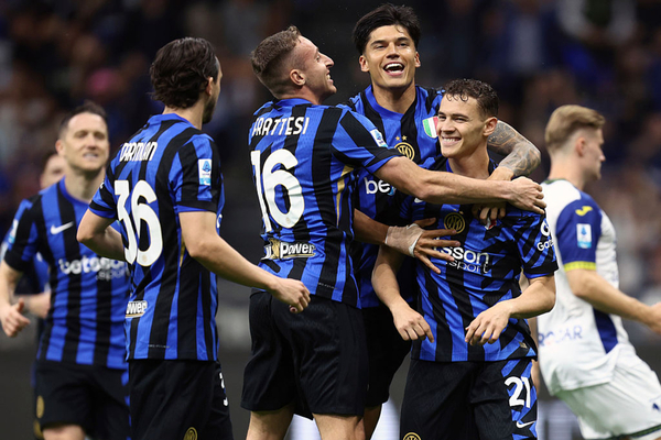 Com reservas em campo, Inter vence o Verona e segue na caa ao lder Napoli