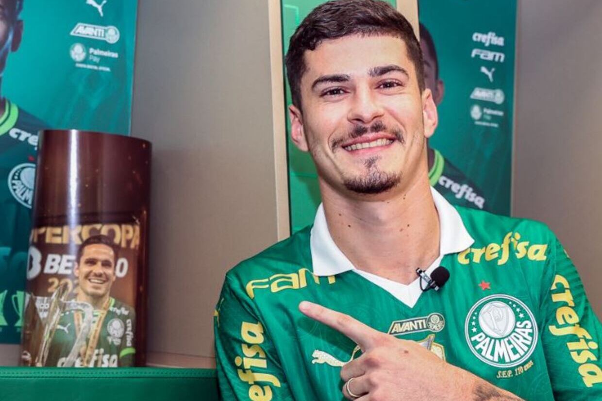 Após 'furo' de Abel, Palmeiras oficializa chegada de Rômulo