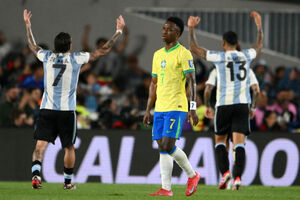 Ol em ritmo de tango: massacre Monumental derruba Brasil em Nuez