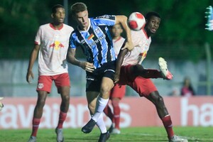 Grmio busca empate, supera Bragantino nos pnaltis e segue na Copinha