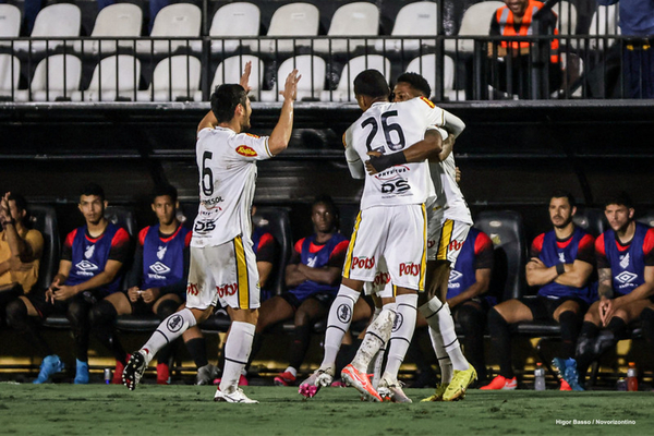 Novorizontino bate Athletico e iguala pontuao dos lderes
