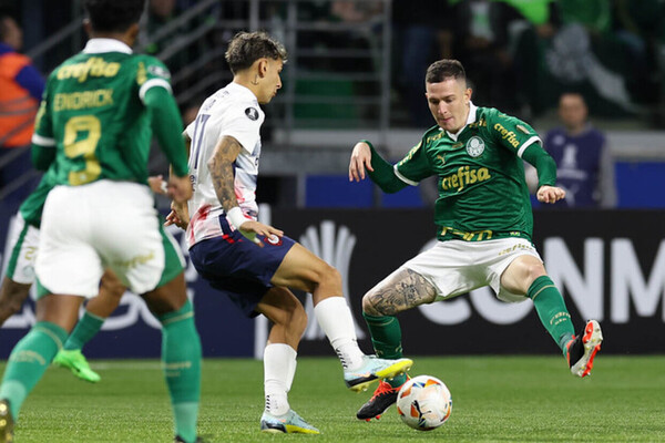 Na despedida de Endrick, Palmeiras vai empatando com o San Lorenzo: Siga em tempo real