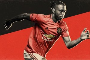 Bissaka assina pelo Manchester United
