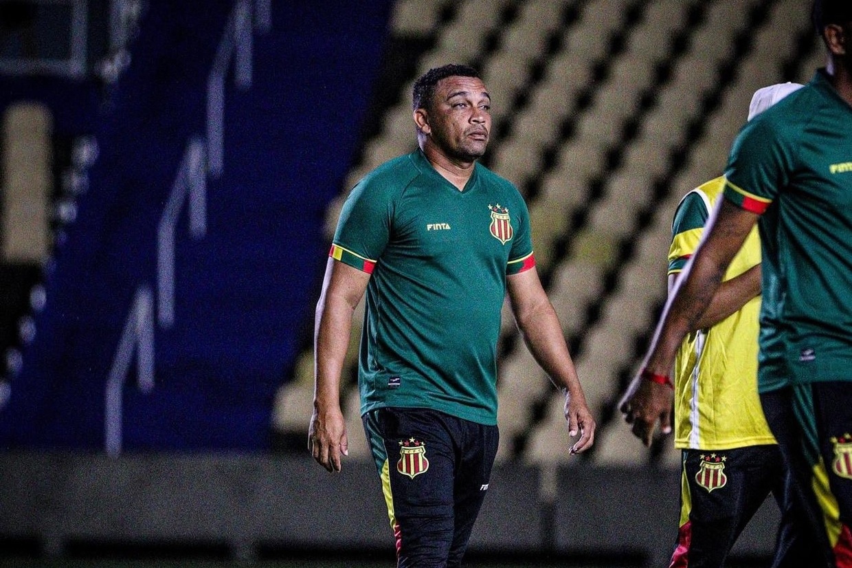 Em crise na Série C, Sampaio Corrêa perde treinador