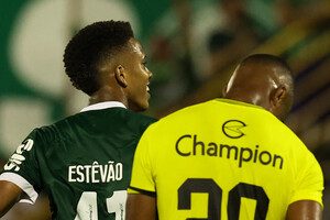 Palmeiras conta com recital de Estvo para bater So Bernardo e avanar s semifinais