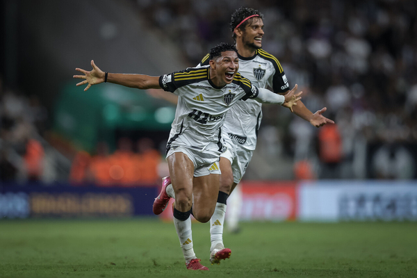 Atltico supera o Cear com golao de Rony e reencontra o caminho das vitrias