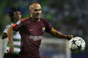 Iniesta elogia Coutinho e Mina e comenta boato sobre Neymar no Real Madrid 