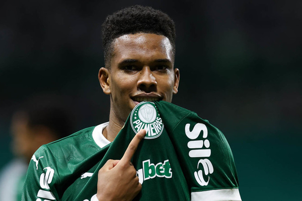 Palmeiras volta a vencer o Cear e avana em noite mgica de Estvo