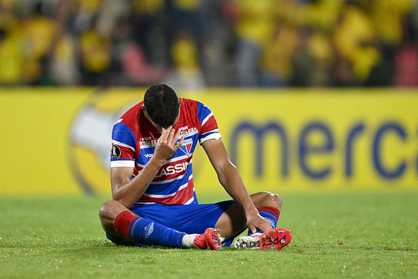 Fortaleza sai na frente, no roda a faca e leva empate no fim em Bucaramanga