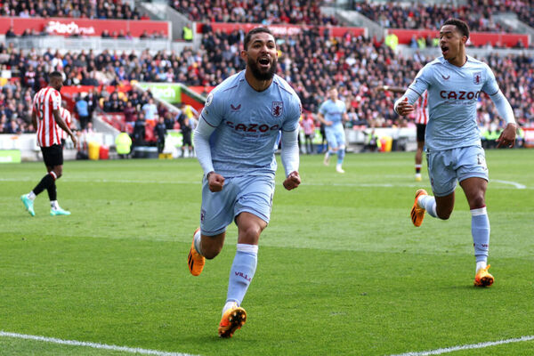 Com Liverpool forte na disputa por Andr, Arsenal muda foco para Douglas Luiz
