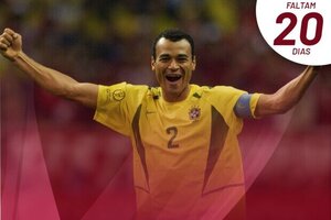 20 jogos: Cafu, o jogador que mais vezes vestiu a amarelinha em Copas do Mundo
