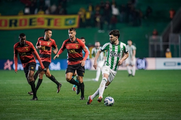 Juventude bate o lanterna Sport em duelo dos desesperados no Brasileiro