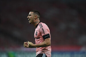 Thiago Galhardo  o escolhido por Tite para substituir o lesionado Pedro na seleo