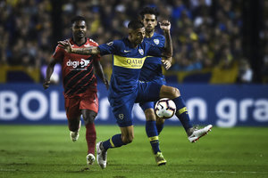 Clubes espanhis de olho em promessa do Boca Juniors