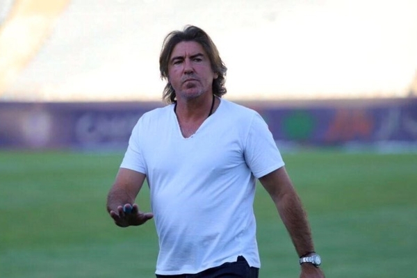 Portugus ex-Vasco acerta para treinar time do Ir