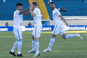 Londrina vence, encerra jejum e derruba invencibilidade do Vila Nova