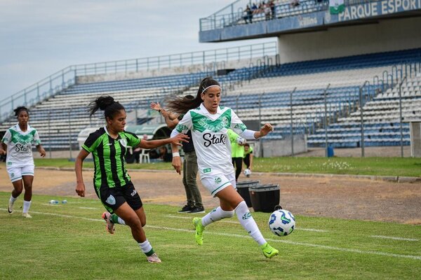 Juventude e Amrica largam com empate no Brasileiro Feminino