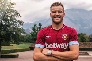 Yarmolenko vai jogar na Premier League