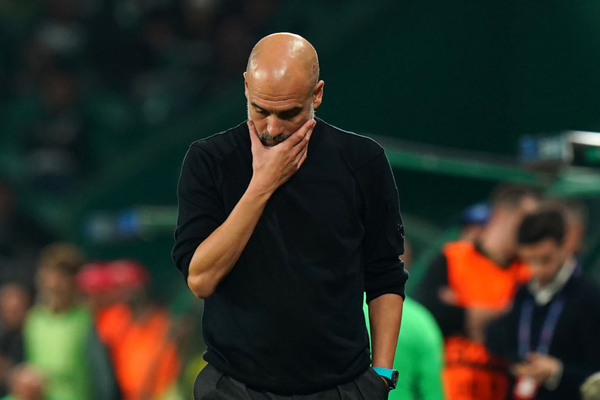 Em baixa no City, Guardiola amarga temporada com mais derrotas na carreira
