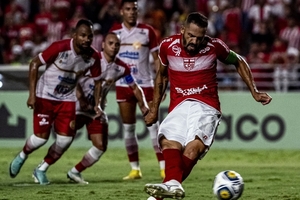 Anselmo Ramon d o tom, CRB bate Juazeirense e vence mais uma no Nordesto