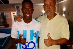 Em dia de estreia do Real, primeiro tcnico lembra o incio de Vincius Jr.