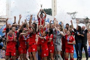 Internacional segura empate com So Paulo e conquista Brasileiro Feminino S18