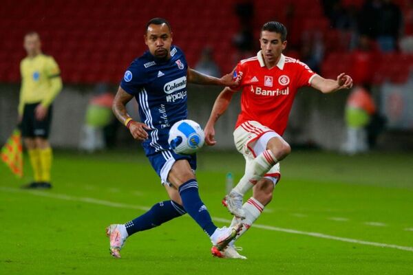 Carlos de Pea desperta o interesse de clubes brasileiros