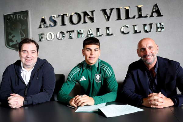 Aston Villa empresta jovem ex-Juventus para o futebol espanhol