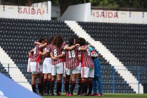 So Paulo bate o Corinthians na final e conquista brasileiro Feminino Sub-18