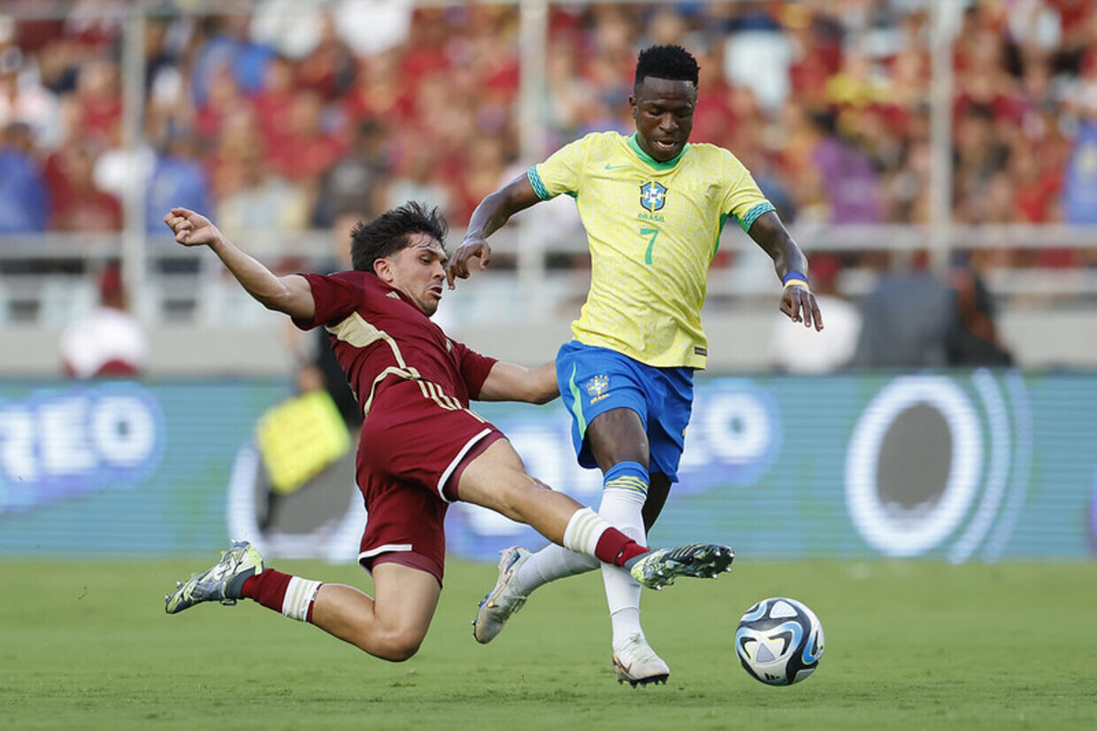 Vinícius Júnior perde pênalti e Venezuela arranca empate contra o Brasil 