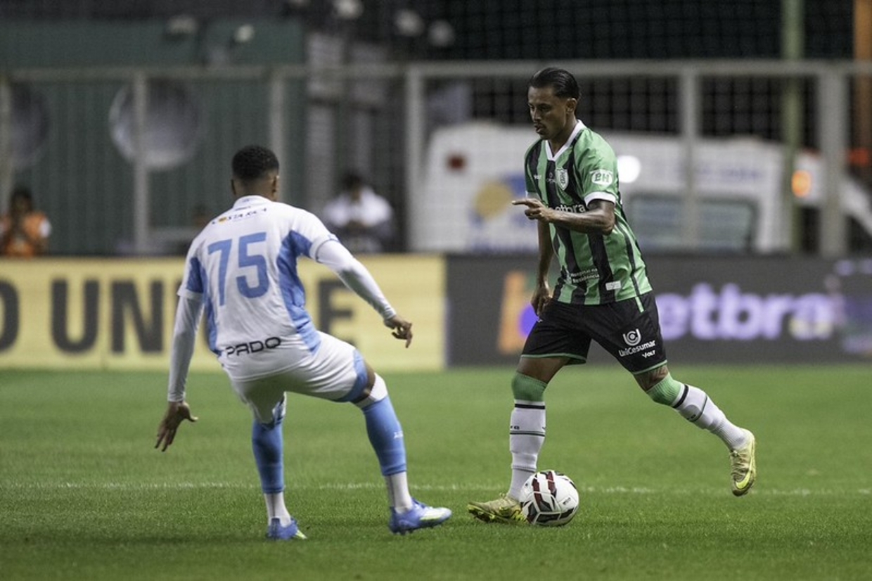 Londrina conquista vitória em confronto acirrado contra o América Mineiro Londrina conquista vitória em confronto acirrado contra o América Mineiro
