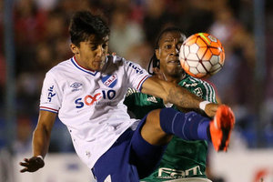 Palmeiras volta a perder para o Nacional e se complica na Libertadores