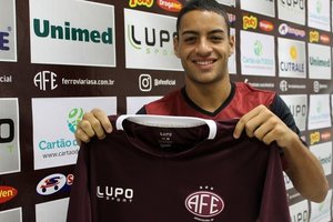 Cuiab acerta com destaque da Ferroviria