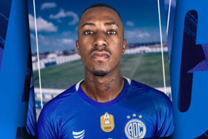 Confiana busca zagueiro na base do Cricima