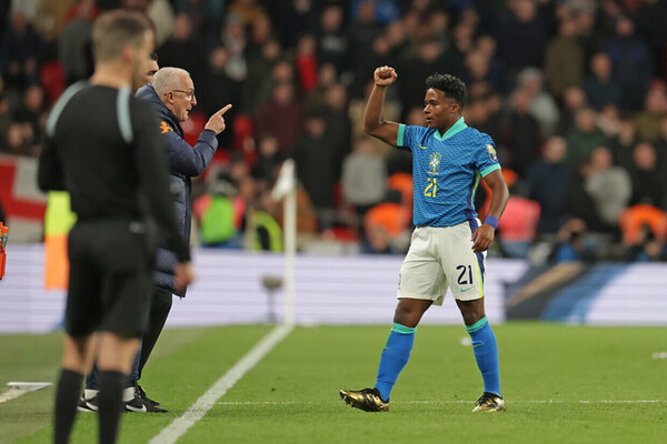 Endrick se torna mais jovem a marcar pela seleo desde Ronaldo Fenmeno