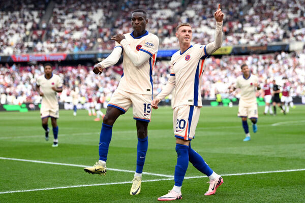 Nicolas Jackson comanda vitria soberana do Chelsea no drbi contra o West Ham