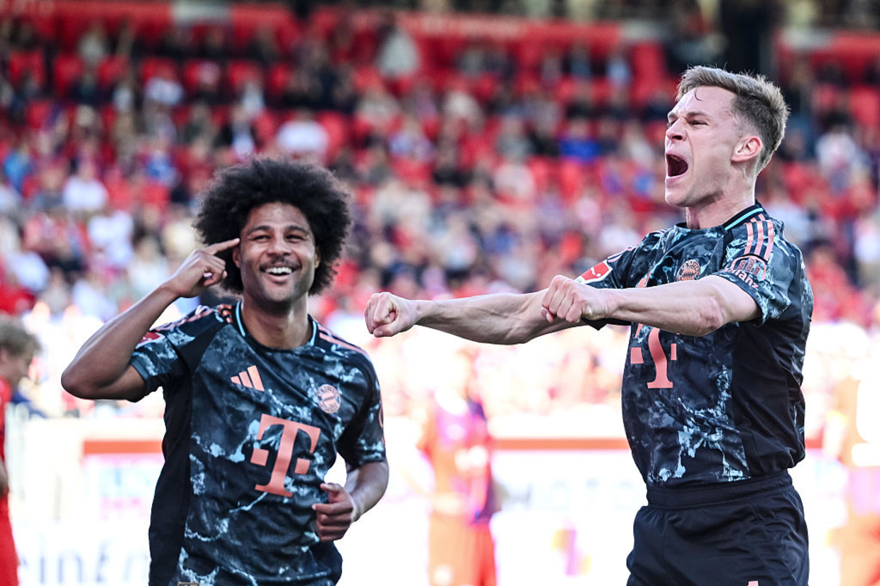 Bayern supera ressaca, goleia Heidenheim e coloca a mo da taa da Bundesliga