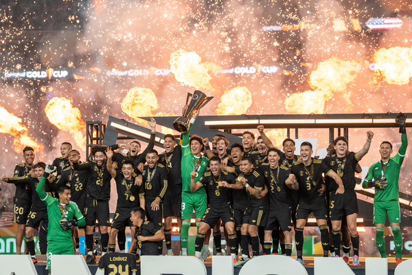 Mxico vence EUA e conquista a Copa Ouro