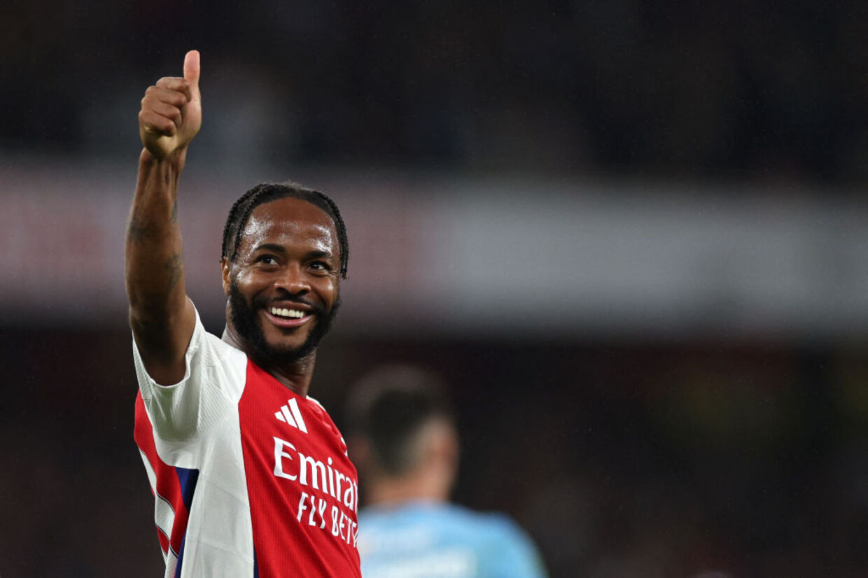 Arsenal faz o dever de casa e elimina Bolton com goleada
